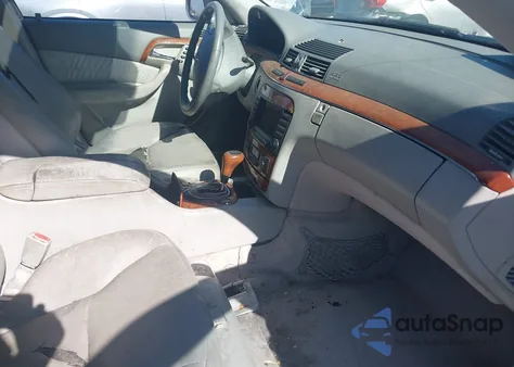 2005 Mercedes-Benz S 430 z USA, uszkodzony, nr VIN WDBNG70J35A437297